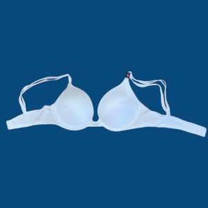 Victoria Secret Bra with original tags